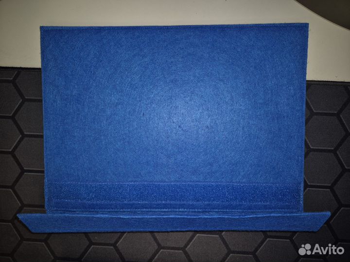 Чехол-конверт универсальный 30см х 22см