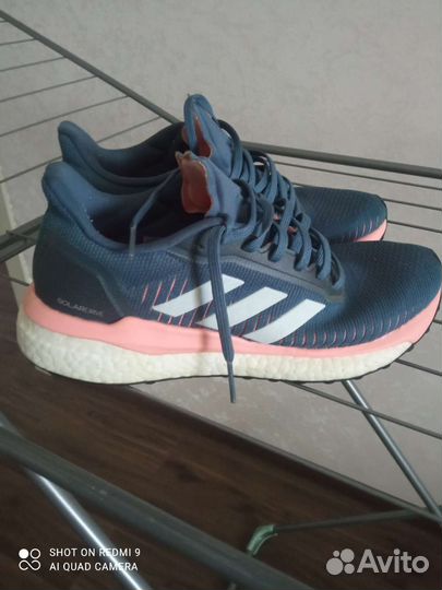 Кроссовки женские 37,38, 39 раз