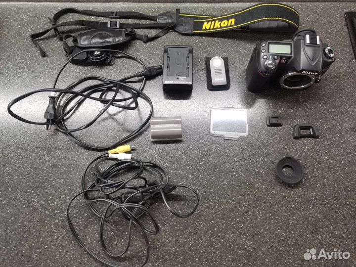 Nikon D90 Идеальное состояние (8000 кадров)