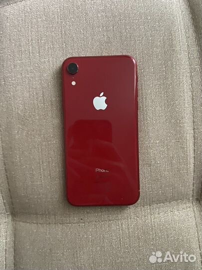 Телефон iPhone XR Red