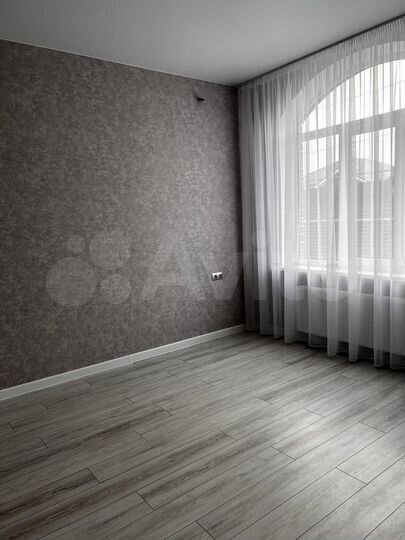 Дом 107 м² на участке 7,7 сот.