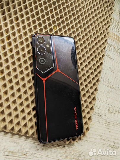 TECNO Pova Neo 2, 4/64 ГБ