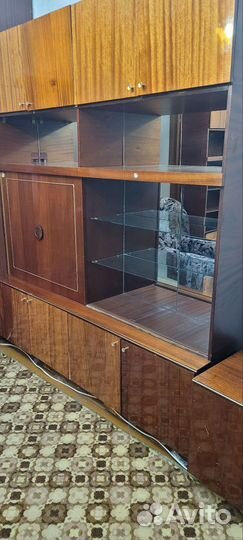 Стенка в гостиную