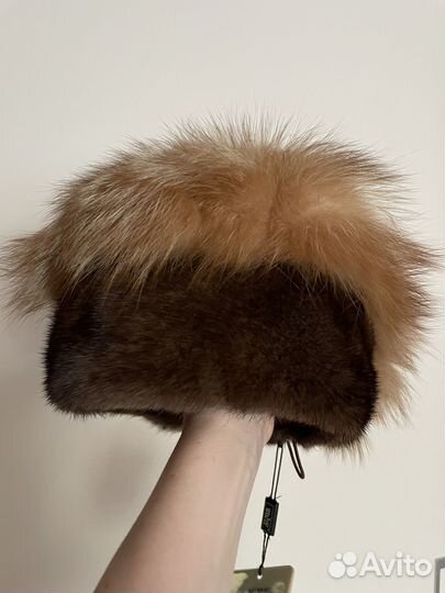 Шапка из натурального меха : лиса с норкой