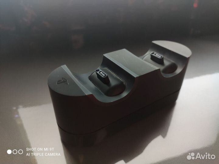 Зарядное устройство для геймпада ps4