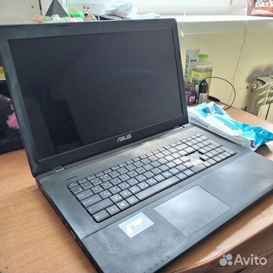 Ноутбук Asus x75a