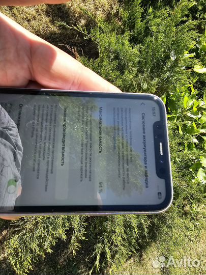 iPhone 11, 64 ГБ