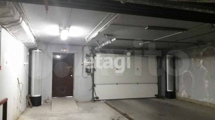 Машиноместо