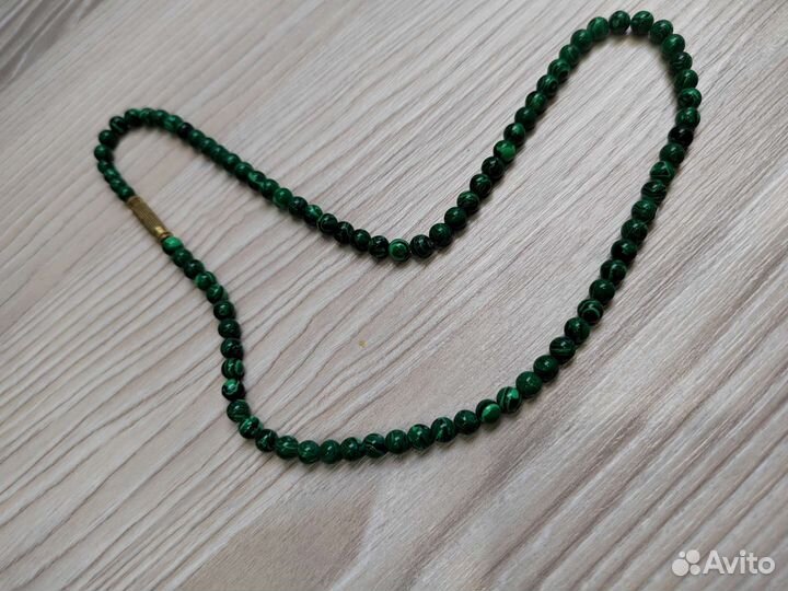 Бусы, браслеты из натуральных камней