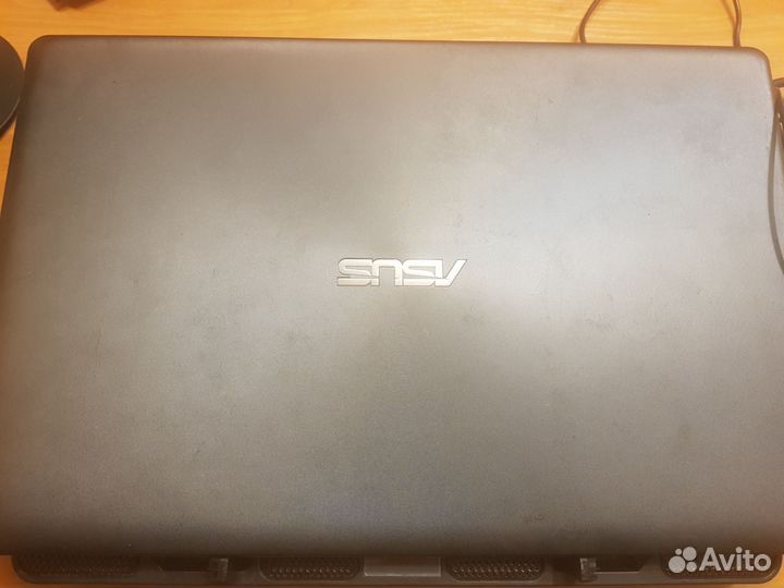 Ноутбук Asus X 550D