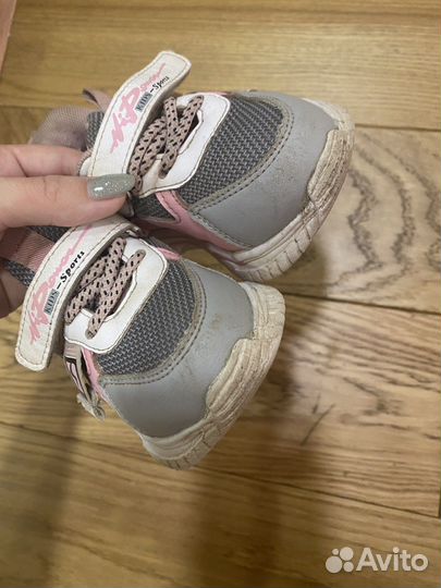 Кроссовки для девочки 23 размер