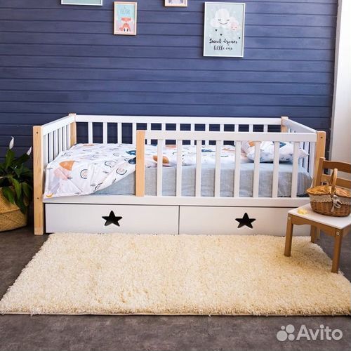 Кроватка высокий борт детская сингл из массива