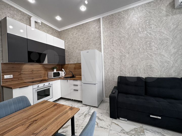 1-к. квартира, 56 м², 2/10 эт.