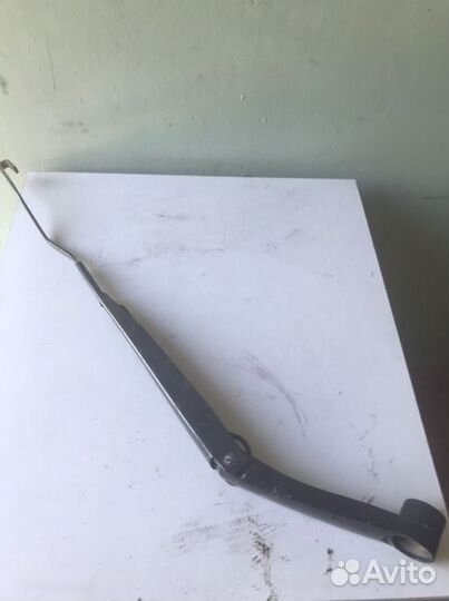 Хендай Солярис Поводки передние 983101R000