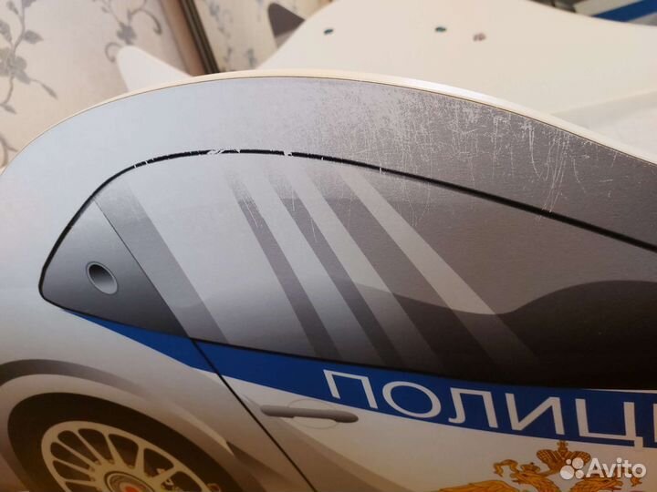 Детская кровать машина