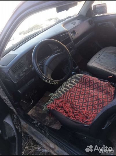 Автомобиль в разбор VW Golf 3 1,8 AAM АКПП