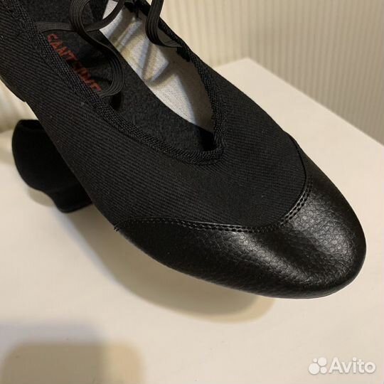 Туфли танцевальные