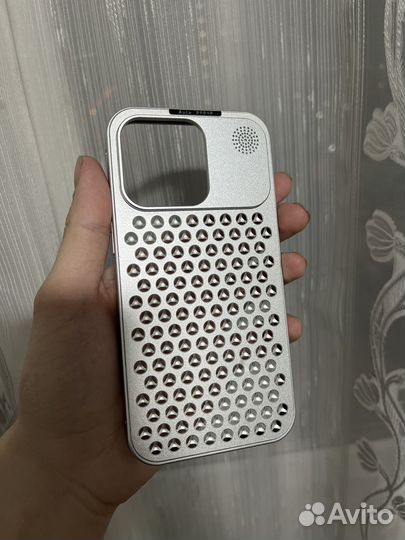 Чехол на iPhone 13 pro