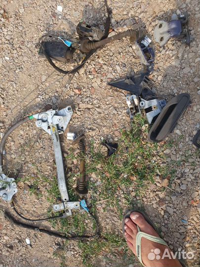 Стеклоподьемник на вольво s40 2001г