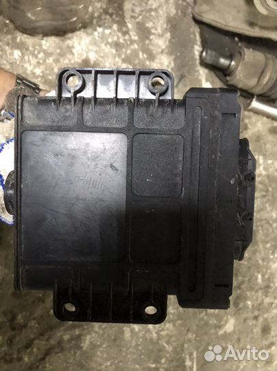 Блок управления АКПП Volkswagen Polo