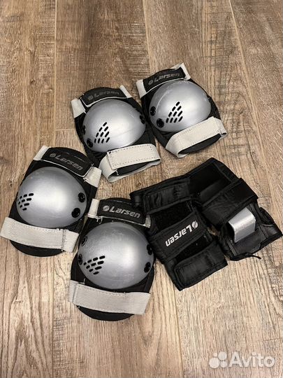 Ролики и коньки раздвижные 31-34р с защитой