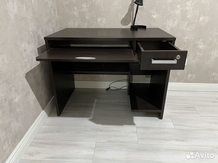 Компьютерный стол бу