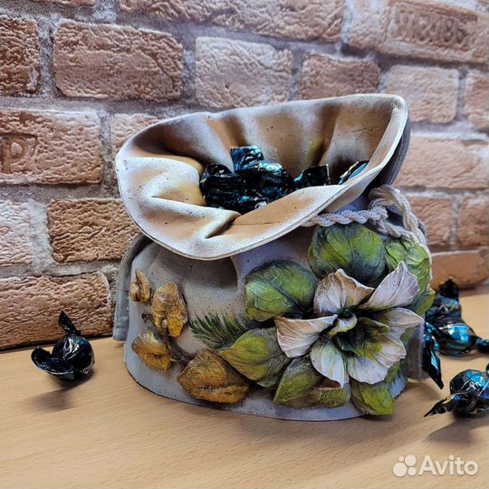 Предметы декора для интерьера