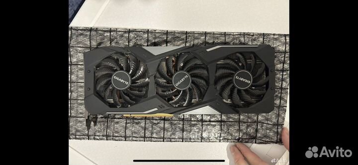 Видеокарта rx5700xt