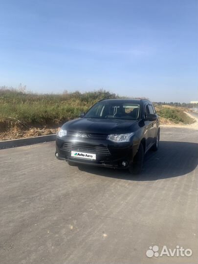 Mitsubishi Outlander 2.4 CVT, 2013, 97 500 км