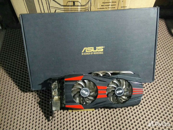 Asus AMD R9 270X 4GB
