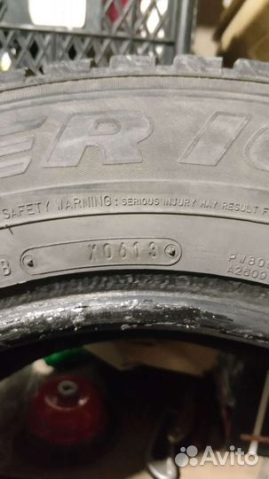 Dunlop SP Winter Ice 01 215/65 R16 102T