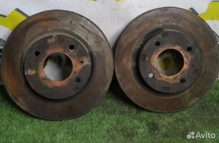 Тормозной диск передний Mitsubishi Lancer 9