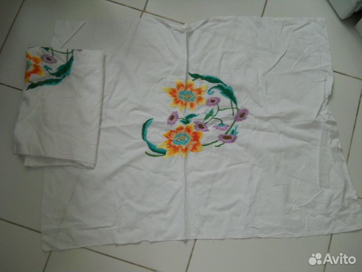 Вышивка гладью и крестиком ручная