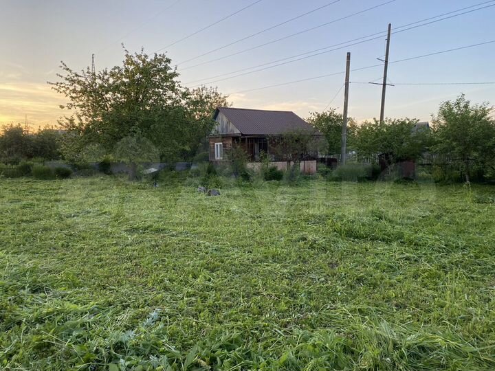 Дача 20 м² на участке 7 сот.