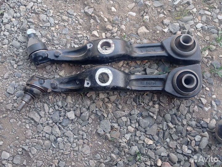 Рычаги передние нижние поперечный на мерседес s