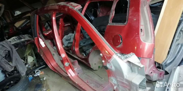 Порог кузова Ford Fusion 2002-2012