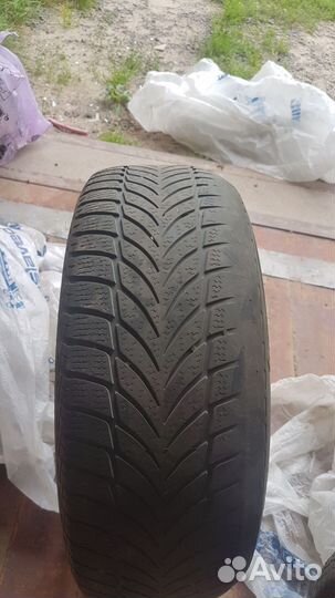 Goodyear Altimax Nordic 5.50/55 R16