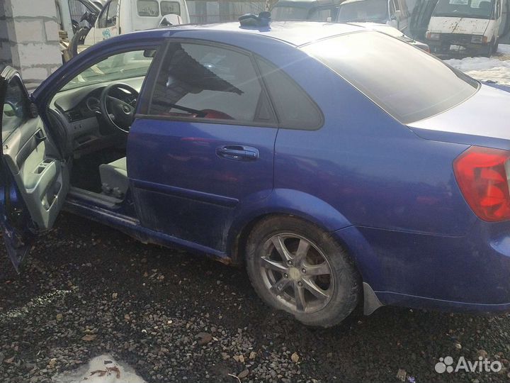 Chevrolet lacetti двери