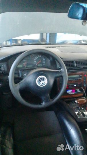 Volkswagen Passat 1.8 AT, 2000, 280 000 км