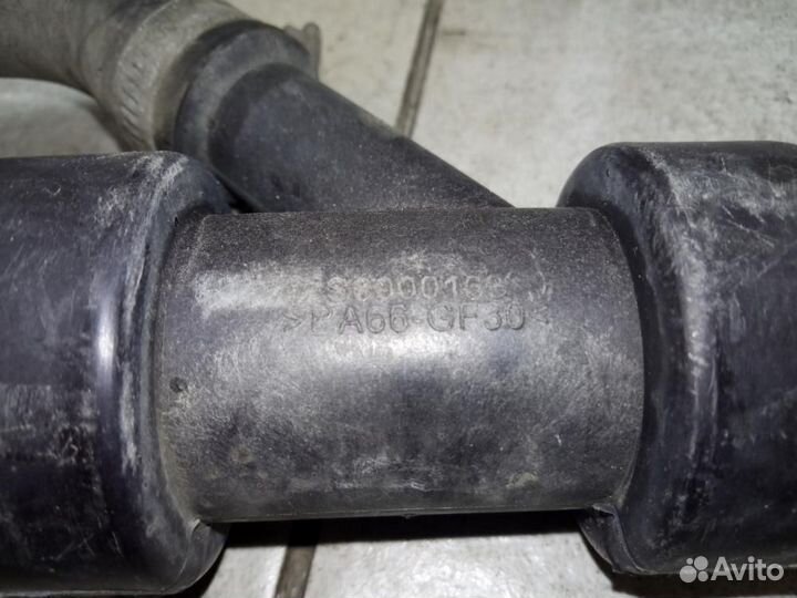 Патрубок Volvo S80 2006-2016 AS60 AS40