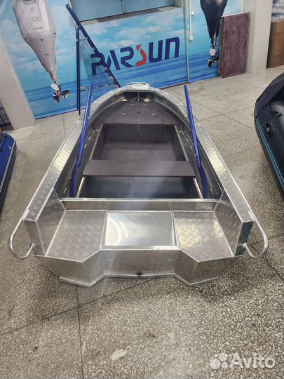 Алюминиевая моторная лодка wyatboat 390 fish