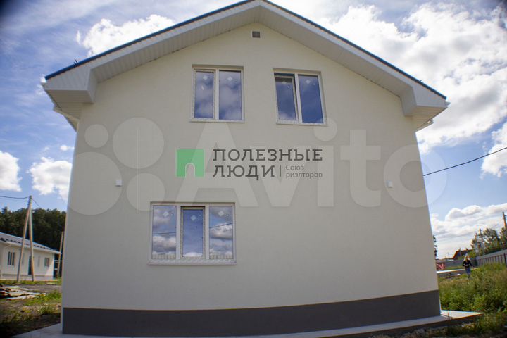 Коттедж 142 м² на участке 6 сот.