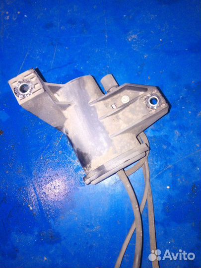 Вакуумный клапан регулировки Toyota Celsior UCF30