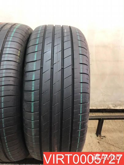 Goodyear EfficientGrip Performance 215/55 R17 94W