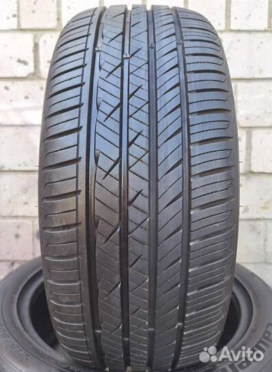 Laufenn S Fit AS 215/50 R17 95W