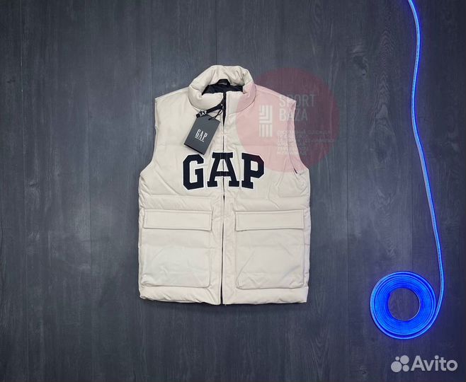 Жилетка GAP