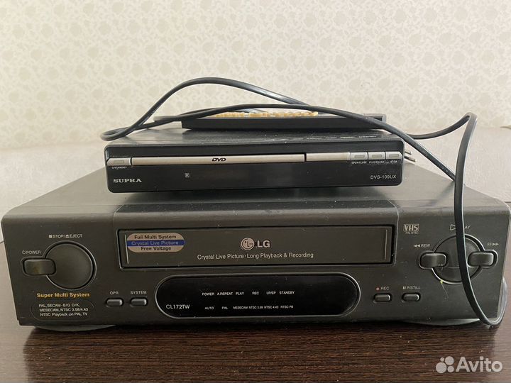 Пишущий видеоплеер LG CL172TW и DVD плеер