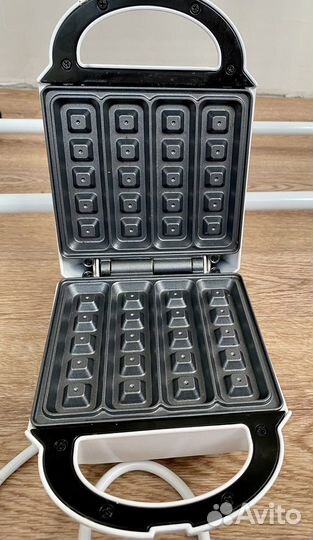 Вафельница kitfort KT-1641