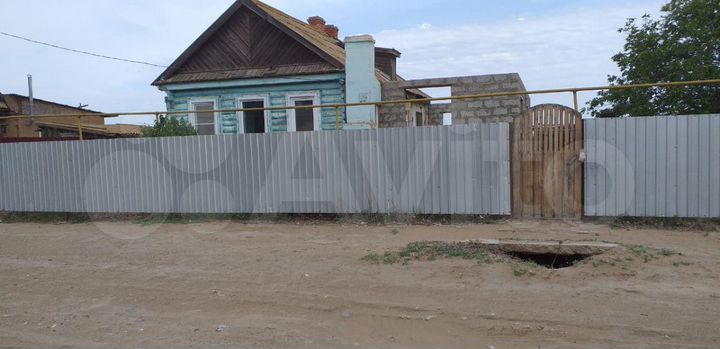 Дом 52 м² на участке 5,66 га