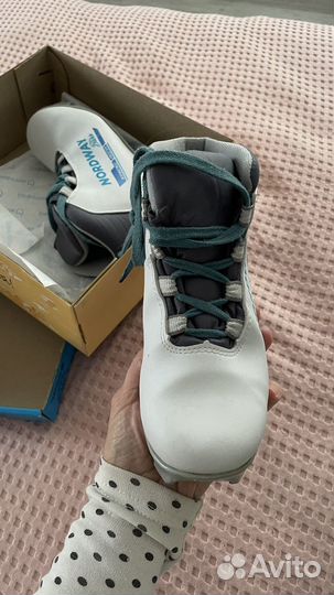 Лыжные ботинки детские